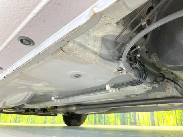 パッソ Ｘ　クツロギ　禁煙車　純正ＳＤナビ　バックカメラ　Ｂｌｕｅｔｏｏｔｈ　ＣＤ　ＤＶＤ再生　地デジ　衝突安全ボディ　電動格納ミラー　トラクションコントロール（22枚目）