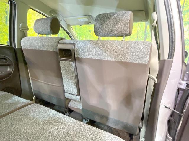 パッソ Ｘ　クツロギ　禁煙車　純正ＳＤナビ　バックカメラ　Ｂｌｕｅｔｏｏｔｈ　ＣＤ　ＤＶＤ再生　地デジ　衝突安全ボディ　電動格納ミラー　トラクションコントロール（49枚目）