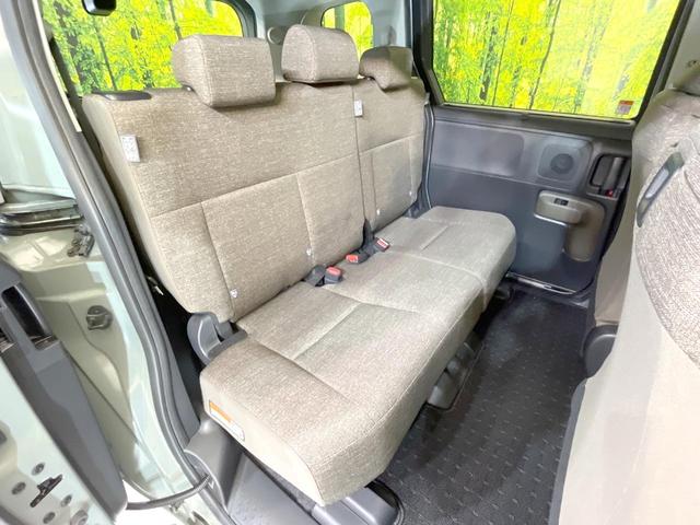 シエンタ ハイブリッドZ 禁煙車 全周囲カメラ 純正10.5型ナビ 衝突被害軽減システム レーダークルーズ コーナーセンサー スマートキー LEDヘッド ETC2.0 オートライト オートエアコン Bluetooth フルセグ(9枚目)