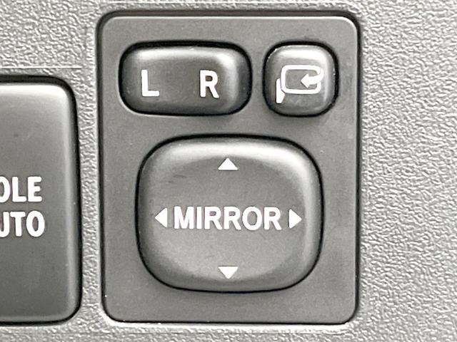 パッソ X イロドリ 禁煙車 ディスプレイオーディオ バックカメラ ETC Bluetooth シートアンダーボックス ヘッドライトレベライザー 純正スチールホイール 電動格納ミラー(6枚目)