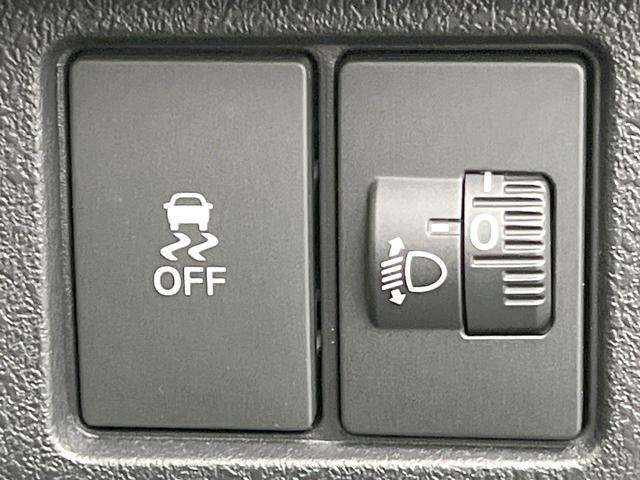 Ｎ－ＢＯＸカスタム ベースグレード　禁煙車　電動スライドドア　バックカメラ　衝突被害軽減システム　レーダークルーズ　コーナーセンサー　スマートキー　ＬＥＤヘッド　オートハイビーム　車線逸脱警報　オートライト　オートエアコン（50枚目）