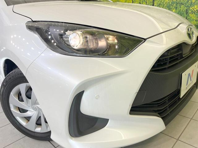 ヤリス ハイブリッドX 禁煙車 純正ディスプレイオーディオ バックカメラ 衝突被害軽減システム レーダークルーズ コーナーセンサー スマートキー ビルトインETC オートライト オートエアコン Bluetooth(11枚目)