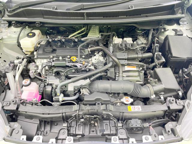 ヤリス ハイブリッドX 禁煙車 純正ディスプレイオーディオ バックカメラ 衝突被害軽減システム レーダークルーズ コーナーセンサー スマートキー ビルトインETC オートライト オートエアコン Bluetooth(17枚目)