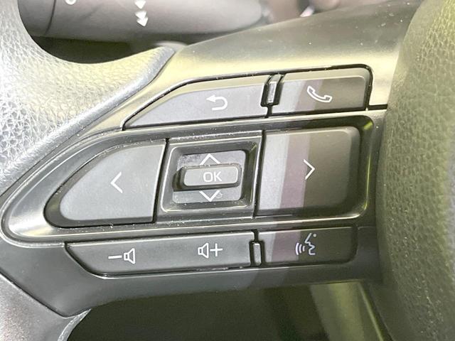 ヤリス ハイブリッドX 禁煙車 純正ディスプレイオーディオ バックカメラ 衝突被害軽減システム レーダークルーズ コーナーセンサー スマートキー ビルトインETC オートライト オートエアコン Bluetooth(37枚目)