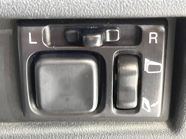 ジムニーシエラ ＪＣ　４ＷＤ　禁煙車　バックカメラ　衝突被害軽減システム　ディスプレイオーディオ　コーナーセンサー　スマートキー　ＬＥＤヘッド　クルコン　車線逸脱警報　オートエアコン　純正１５インチアルミ　Ｂｌｕｅｔｏｏｔ（51枚目）