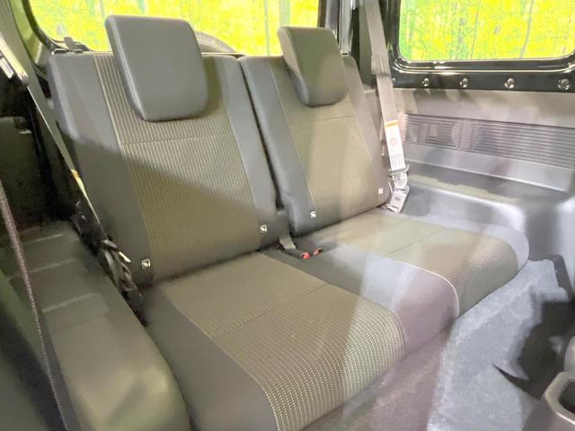 ジムニー XC 4WD ターボ 届出済未使用車 衝突被害軽減システム 車線逸脱防止システム コーナーセンサー スマートキー クルコン オートエアコン 純正16インチアルミ アダプティブハイビーム アイドリングストップ(9枚目)