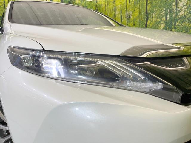 【ＬＥＤヘッドライト】悪天候や夜間走行時も良好な視界を確保し安心して運転できる高輝度ＬＥＤヘッドライトを装備！点灯速度が早く、消費電力も抑えられています。