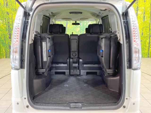 セレナ ハイウェイスターＧ　Ｓ－ハイブリッド　禁煙車　８型ＳＤナビ　後席モニター両側電動ドア　コーナーセンサー　スマートキー　ＨＩＤヘッド　クルコン　純正１６インチアルミ　オートライト　オートエアコン　Ｂｌｕｅｔｏｏｔｈ（34枚目）