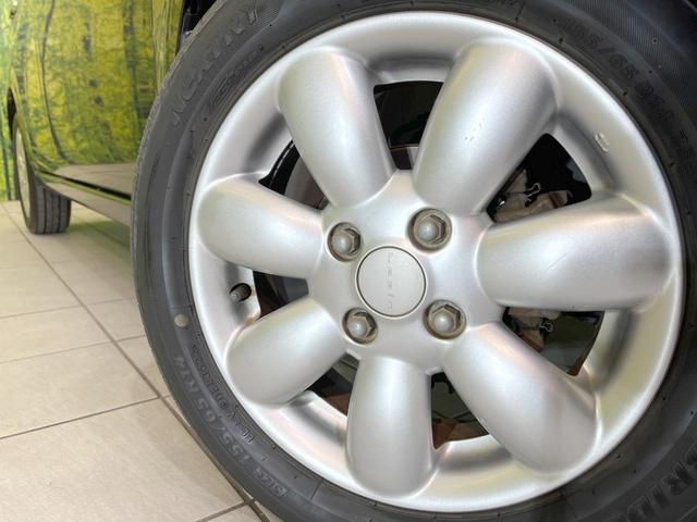 アルトラパン Ｘセレクション　禁煙車　シートヒーター　スマートキー　ＨＩＤヘッド　ＥＴＣ　純正１４インチアルミ　オートライト　オートエアコン　Ｂｌｕｅｔｏｏｔｈ　ＣＤ　ＤＶＤ再生　フルセグ（12枚目）