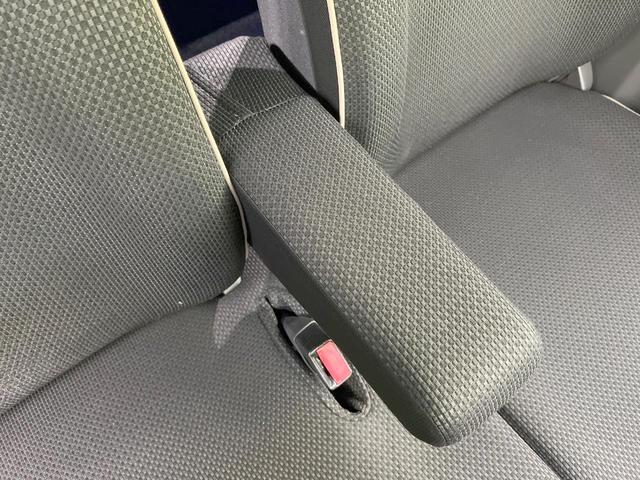 アルトラパン Ｘセレクション　禁煙車　シートヒーター　スマートキー　ＨＩＤヘッド　ＥＴＣ　純正１４インチアルミ　オートライト　オートエアコン　Ｂｌｕｅｔｏｏｔｈ　ＣＤ　ＤＶＤ再生　フルセグ（31枚目）