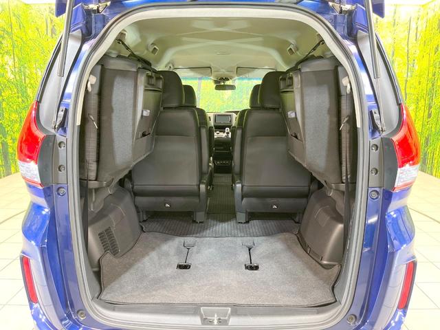 フリードハイブリッド ハイブリッド・Ｇホンダセンシング　両側電動ドア　バックカメラ　衝突被害軽減システム　レーダークルーズ　禁煙車　ハーフレザーシート　ＬＥＤヘッド　ビルトインＥＴＣ　純正１５インチアルミ　車線逸脱警報　オートライト　オートエアコン（10枚目）