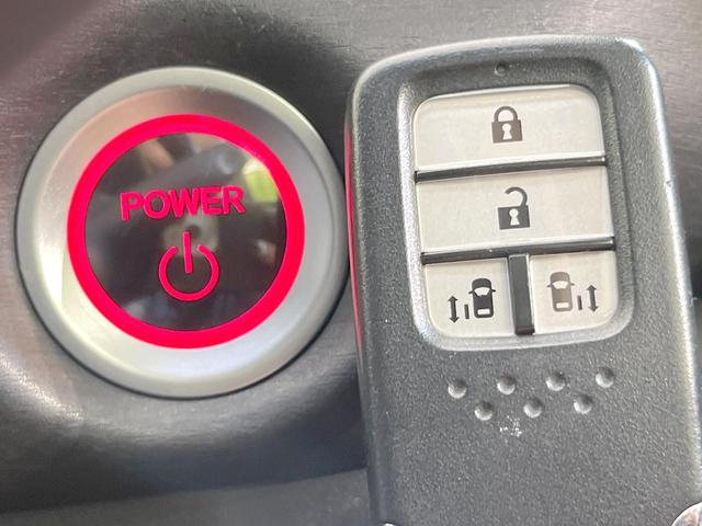 フリードハイブリッド ハイブリッド・Ｇホンダセンシング　両側電動ドア　バックカメラ　衝突被害軽減システム　レーダークルーズ　禁煙車　ハーフレザーシート　ＬＥＤヘッド　ビルトインＥＴＣ　純正１５インチアルミ　車線逸脱警報　オートライト　オートエアコン（56枚目）