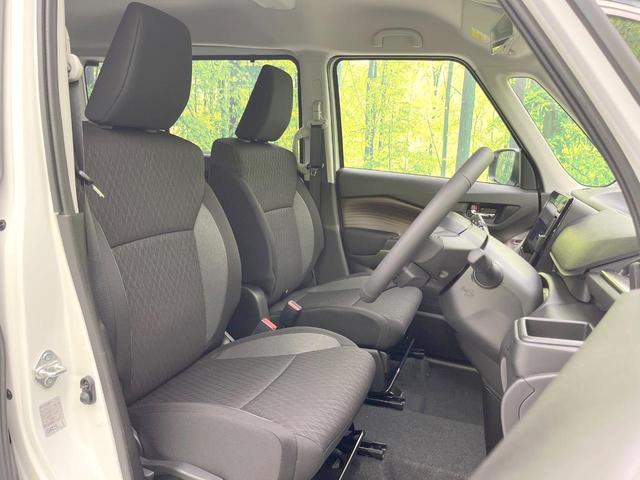 ソリオバンディット ハイブリッドＭＶ　メーカーナビ　　全周囲カメラ　両側電動ドア　衝突被害軽減システム　レーダークルーズ　コーナーセンサー　スマートキー　ＬＥＤヘッド　純正１５インチアルミ　オートハイビーム　車線逸脱警報　オートライト（8枚目）