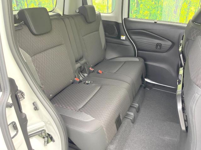 ソリオバンディット ハイブリッドＭＶ　メーカーナビ　　全周囲カメラ　両側電動ドア　衝突被害軽減システム　レーダークルーズ　コーナーセンサー　スマートキー　ＬＥＤヘッド　純正１５インチアルミ　オートハイビーム　車線逸脱警報　オートライト（9枚目）