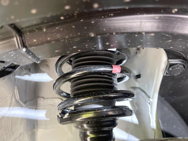 ソリオバンディット ハイブリッドＭＶ　メーカーナビ　　全周囲カメラ　両側電動ドア　衝突被害軽減システム　レーダークルーズ　コーナーセンサー　スマートキー　ＬＥＤヘッド　純正１５インチアルミ　オートハイビーム　車線逸脱警報　オートライト（20枚目）