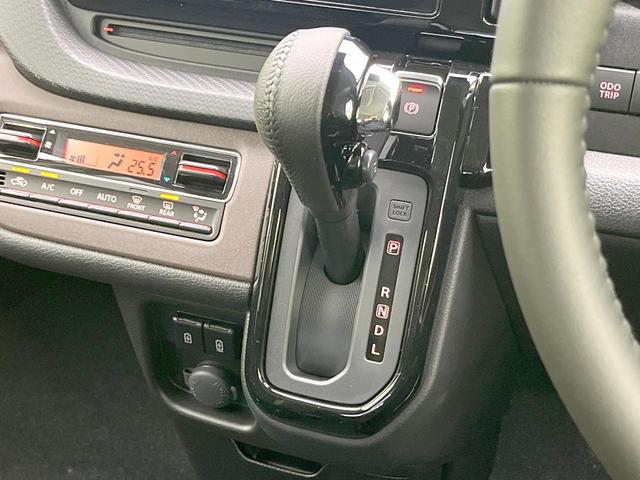 ソリオバンディット ハイブリッドＭＶ　メーカーナビ　　全周囲カメラ　両側電動ドア　衝突被害軽減システム　レーダークルーズ　コーナーセンサー　スマートキー　ＬＥＤヘッド　純正１５インチアルミ　オートハイビーム　車線逸脱警報　オートライト（21枚目）