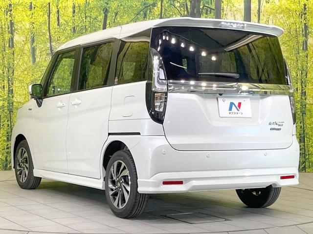 ソリオバンディット ハイブリッドＭＶ　メーカーナビ　　全周囲カメラ　両側電動ドア　衝突被害軽減システム　レーダークルーズ　コーナーセンサー　スマートキー　ＬＥＤヘッド　純正１５インチアルミ　オートハイビーム　車線逸脱警報　オートライト（24枚目）