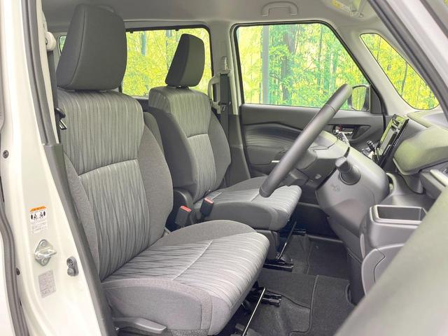 運転席シート廻りは使用感も少なく、良好な状態となっています。丁寧に使われていたことがよくわかりますね。