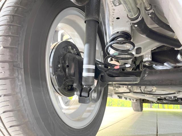 お車を安心してお乗りいただく為には、足回りの定期点検が欠かせません。サービスサポート（有償保証）では無料点検もご提供しており、安心のカーライフをお過ごしいただけるサポート体制が整っています。