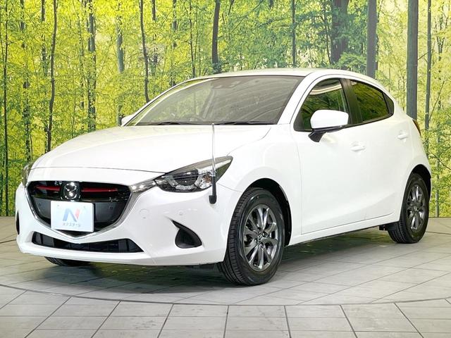 デミオ １３Ｓツーリング　Ｌパッケージ　バックカメラ　衝突被害軽減システム　レーダークルーズ　禁煙車　ハーフレザーシート　ドラレコ　コーナーセンサー　スマートキー　ＬＥＤヘッド　ＥＴＣ　純正１５インチアルミ　車線逸脱警報　オートライト（16枚目）