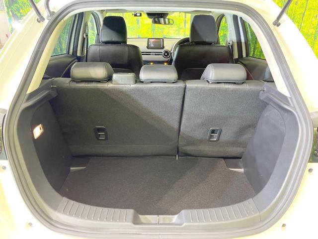 デミオ １３Ｓツーリング　Ｌパッケージ　バックカメラ　衝突被害軽減システム　レーダークルーズ　禁煙車　ハーフレザーシート　ドラレコ　コーナーセンサー　スマートキー　ＬＥＤヘッド　ＥＴＣ　純正１５インチアルミ　車線逸脱警報　オートライト（31枚目）