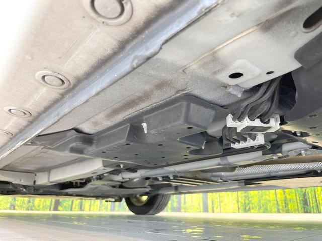 デミオ １３Ｓツーリング　Ｌパッケージ　バックカメラ　衝突被害軽減システム　レーダークルーズ　禁煙車　ハーフレザーシート　ドラレコ　コーナーセンサー　スマートキー　ＬＥＤヘッド　ＥＴＣ　純正１５インチアルミ　車線逸脱警報　オートライト（32枚目）