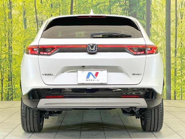 ヴェゼル ｅ：ＨＥＶ　Ｚ　純正９型ナビ　バックカメラ　衝突被害軽減システム　禁煙車　電動リアゲート　ハーフレザーシート　コーナーセンサー　ＬＥＤヘッド　ビルトインＥＴＣ　純正１８インチアルミ　車線逸脱警報　オートライト（27枚目）
