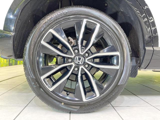 ヴェゼル ｅ：ＨＥＶ　Ｚ　純正９型ナビ　バックカメラ　衝突被害軽減システム　禁煙車　電動リアゲート　ハーフレザーシート　コーナーセンサー　ＬＥＤヘッド　ビルトインＥＴＣ　純正１８インチアルミ　車線逸脱警報　オートライト（39枚目）