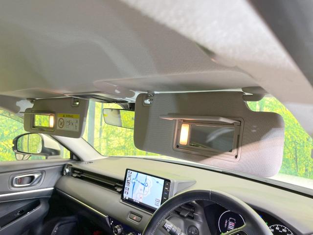 ヴェゼル ｅ：ＨＥＶ　Ｚ　純正９型ナビ　バックカメラ　衝突被害軽減システム　禁煙車　電動リアゲート　ハーフレザーシート　コーナーセンサー　ＬＥＤヘッド　ビルトインＥＴＣ　純正１８インチアルミ　車線逸脱警報　オートライト（41枚目）