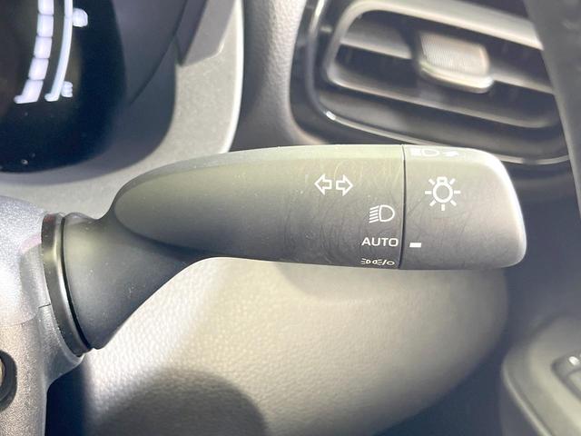 ヤリスクロス Ｚ　全周囲カメラ　衝突被害軽減システム　禁煙車　ハーフレザーシート　パワーシート　ドラレコ　コーナーセンサー　スマートキー　ＬＥＤヘッド　ビルトインＥＴＣ　純正１８インチアルミ　オートハイビーム（45枚目）