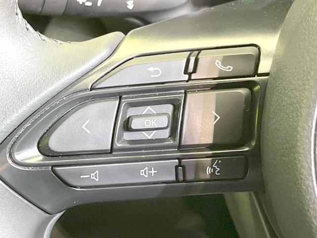 ヤリスクロス Ｚ　全周囲カメラ　衝突被害軽減システム　禁煙車　ハーフレザーシート　パワーシート　ドラレコ　コーナーセンサー　スマートキー　ＬＥＤヘッド　ビルトインＥＴＣ　純正１８インチアルミ　オートハイビーム（46枚目）