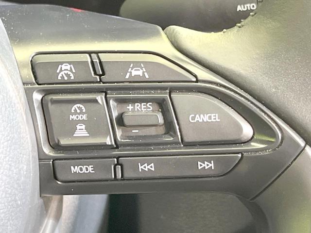 ヤリスクロス Ｚ　全周囲カメラ　衝突被害軽減システム　禁煙車　ハーフレザーシート　パワーシート　ドラレコ　コーナーセンサー　スマートキー　ＬＥＤヘッド　ビルトインＥＴＣ　純正１８インチアルミ　オートハイビーム（47枚目）