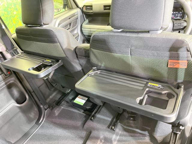 スペーシアギア ハイブリッドＸＺ　ターボ　届出済未使用車　ターボ　両側電動ドア　衝突被害軽減システム　レーダークルーズ　禁煙車　コーナーセンサー　スマートキー　ＬＥＤヘッド　ルーフレール　純正１４インチアルミ　オートハイビーム　車線（13枚目）