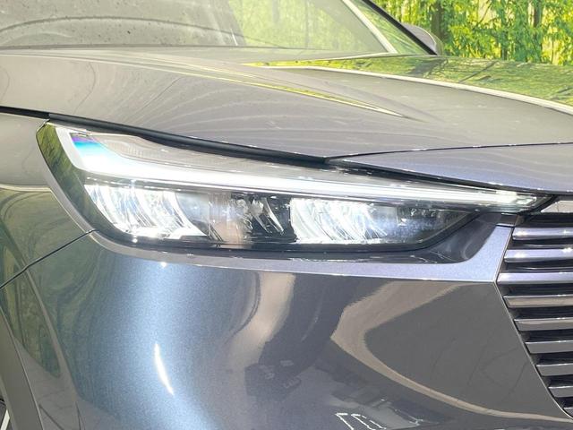 ヴェゼル ｅ：ＨＥＶ　Ｘ　禁煙車　純正９インチナビ　バックモニター　ＥＴＣ　ドライブレコーダー　レーダークルーズコントロール　ＬＥＤヘッド　クリアランスソナー　レーンアシスト　衝突被害軽減システム　オートエアコン　オートライト（12枚目）