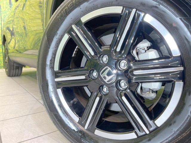 ヴェゼル ｅ：ＨＥＶ　Ｘ　禁煙車　純正９インチナビ　バックモニター　ＥＴＣ　ドライブレコーダー　レーダークルーズコントロール　ＬＥＤヘッド　クリアランスソナー　レーンアシスト　衝突被害軽減システム　オートエアコン　オートライト（13枚目）