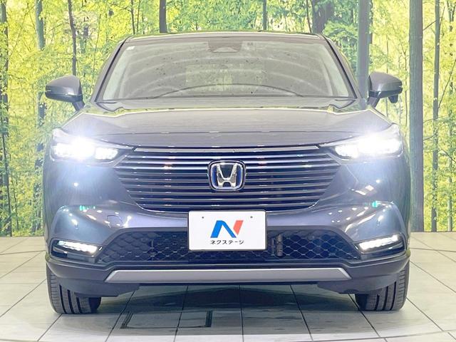 ヴェゼル ｅ：ＨＥＶ　Ｘ　禁煙車　純正９インチナビ　バックモニター　ＥＴＣ　ドライブレコーダー　レーダークルーズコントロール　ＬＥＤヘッド　クリアランスソナー　レーンアシスト　衝突被害軽減システム　オートエアコン　オートライト（26枚目）