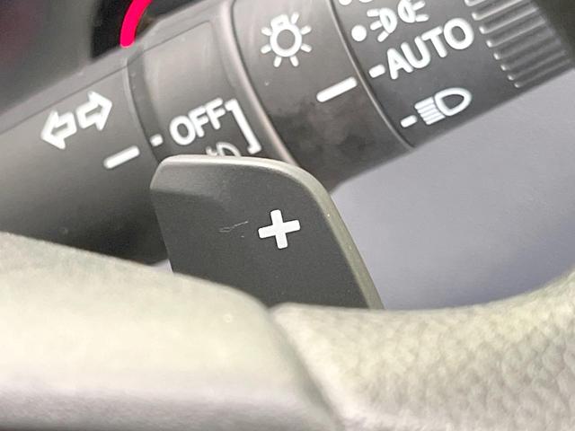 ヴェゼル ｅ：ＨＥＶ　Ｘ　禁煙車　純正９インチナビ　バックモニター　ＥＴＣ　ドライブレコーダー　レーダークルーズコントロール　ＬＥＤヘッド　クリアランスソナー　レーンアシスト　衝突被害軽減システム　オートエアコン　オートライト（45枚目）