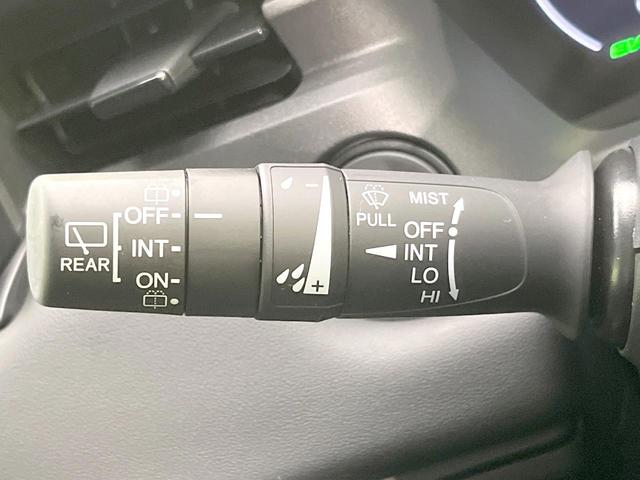 ヴェゼル ｅ：ＨＥＶ　Ｘ　禁煙車　純正９インチナビ　バックモニター　ＥＴＣ　ドライブレコーダー　レーダークルーズコントロール　ＬＥＤヘッド　クリアランスソナー　レーンアシスト　衝突被害軽減システム　オートエアコン　オートライト（46枚目）