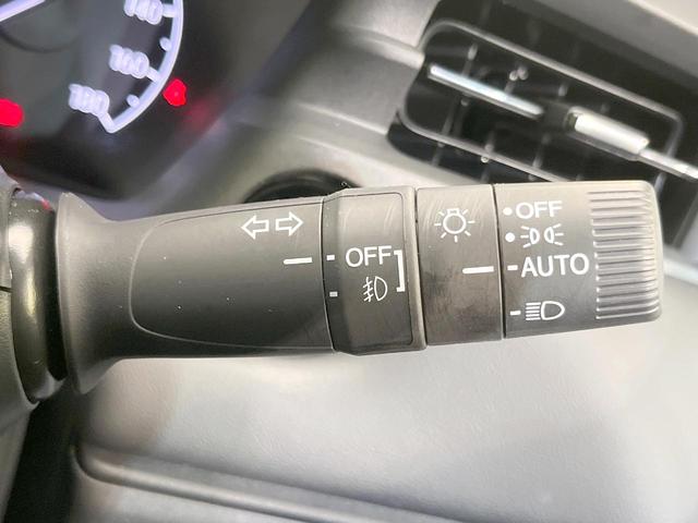 ヴェゼル ｅ：ＨＥＶ　Ｘ　禁煙車　純正９インチナビ　バックモニター　ＥＴＣ　ドライブレコーダー　レーダークルーズコントロール　ＬＥＤヘッド　クリアランスソナー　レーンアシスト　衝突被害軽減システム　オートエアコン　オートライト（47枚目）