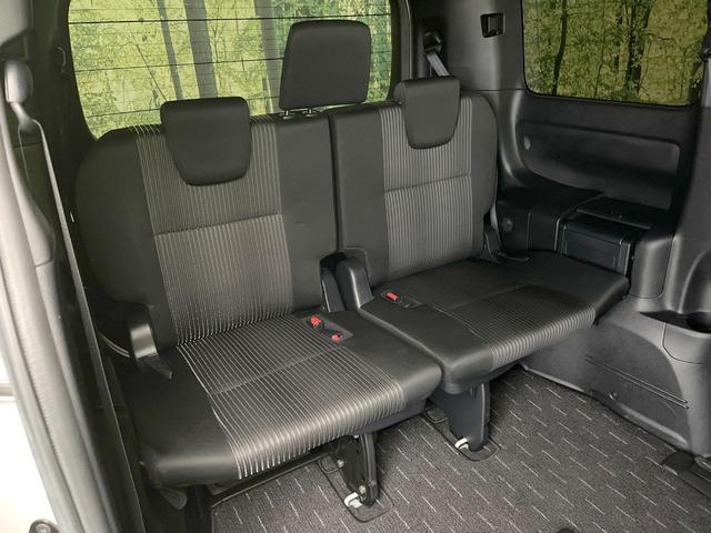 ヴォクシー ＺＳ　煌ＩＩ　禁煙車　両側電動ドア　後席モニター　バックカメラ　衝突被害軽減システム　ドラレコ　コーナーセンサー　スマートキー　ＬＥＤヘッド　ＥＴＣ２．０　クルコン　オートライト　デュアルエアコン（10枚目）