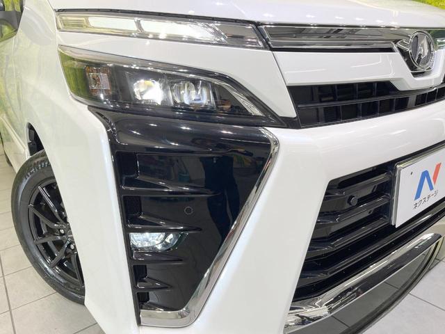ヴォクシー ＺＳ　煌ＩＩ　禁煙車　両側電動ドア　後席モニター　バックカメラ　衝突被害軽減システム　ドラレコ　コーナーセンサー　スマートキー　ＬＥＤヘッド　ＥＴＣ２．０　クルコン　オートライト　デュアルエアコン（13枚目）