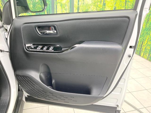 ヴォクシー ＺＳ　煌ＩＩ　禁煙車　両側電動ドア　後席モニター　バックカメラ　衝突被害軽減システム　ドラレコ　コーナーセンサー　スマートキー　ＬＥＤヘッド　ＥＴＣ２．０　クルコン　オートライト　デュアルエアコン（39枚目）