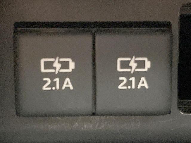 ヴォクシー ＺＳ　煌ＩＩ　禁煙車　両側電動ドア　後席モニター　バックカメラ　衝突被害軽減システム　ドラレコ　コーナーセンサー　スマートキー　ＬＥＤヘッド　ＥＴＣ２．０　クルコン　オートライト　デュアルエアコン（52枚目）