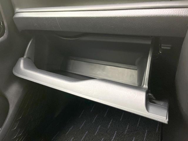 ヴォクシー ＺＳ　煌ＩＩ　禁煙車　両側電動ドア　後席モニター　バックカメラ　衝突被害軽減システム　ドラレコ　コーナーセンサー　スマートキー　ＬＥＤヘッド　ＥＴＣ２．０　クルコン　オートライト　デュアルエアコン（58枚目）