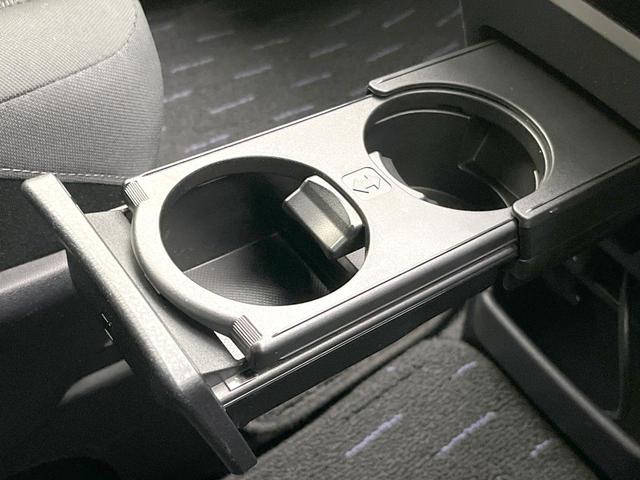 ヴォクシー ＺＳ　煌ＩＩ　禁煙車　両側電動ドア　後席モニター　バックカメラ　衝突被害軽減システム　ドラレコ　コーナーセンサー　スマートキー　ＬＥＤヘッド　ＥＴＣ２．０　クルコン　オートライト　デュアルエアコン（60枚目）