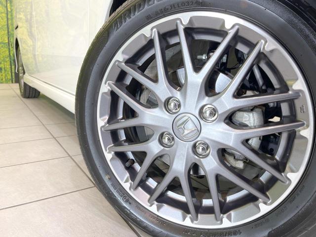 Ｎ－ＢＯＸカスタム ターボ　禁煙車　ターボ　両側電動ドア　バックカメラ　衝突被害軽減システム　ハーフレザーシート　ドラレコ　コーナーセンサー　スマートキー　ＬＥＤヘッド　ビルトインＥＴＣ　純正１５インチアルミ　オートハイビーム（12枚目）