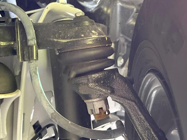 ハイエースバン スーパーＧＬ　ダークプライムＩＩ　禁煙車　ＢＩＧＸ１１型ナビ　全周囲カメラ　両側電動　Ｂｌｕｅｔｏｏｔｈ　ドライブレコーダー　フルセグ　トヨタセーフティーセンス　レーンアシスト　ＥＴＣ　オートハイビーム（31枚目）