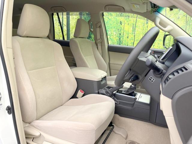 ランドクルーザープラド ＴＸ　禁煙車　純正ナビ　Ｂｌｕｅｔｏｏｔｈ　ドライブレコーダー　レーダークルーズコントロール　ＬＥＤヘッド　バックモニター　クリアランスソナー　レーンアシスト　オートハイビーム（8枚目）