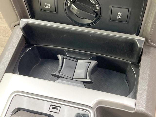ランドクルーザープラド ＴＸ　禁煙車　純正ナビ　Ｂｌｕｅｔｏｏｔｈ　ドライブレコーダー　レーダークルーズコントロール　ＬＥＤヘッド　バックモニター　クリアランスソナー　レーンアシスト　オートハイビーム（64枚目）