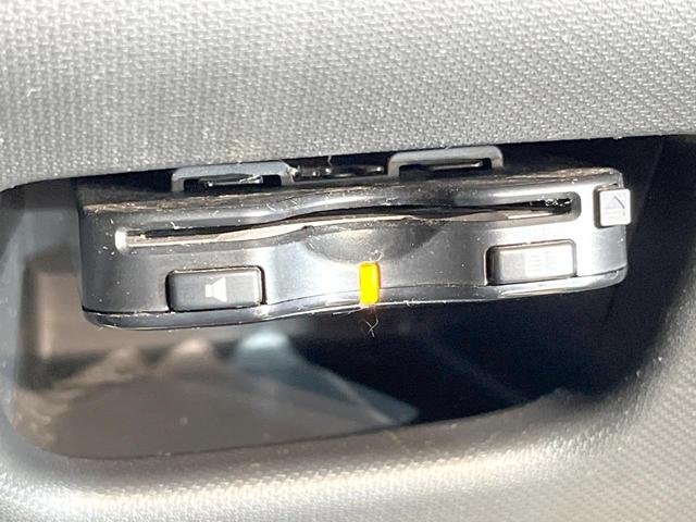 ムーヴ カスタム　ＲＳ　ＳＡ　ターボ　衝突被害軽減システム　禁煙車　スマートキー　ＨＩＤヘッド　ＥＴＣ　純正１５インチアルミ　オートライト　オートエアコン　ＣＤ（4枚目）